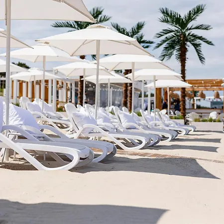 Apartament Wave Club *